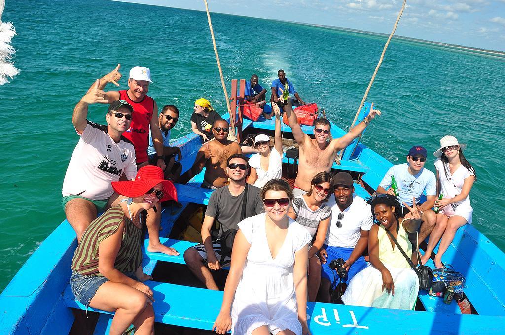 Dolphin Dhow Beach Safaris Vilanculos Eksteriør bilde